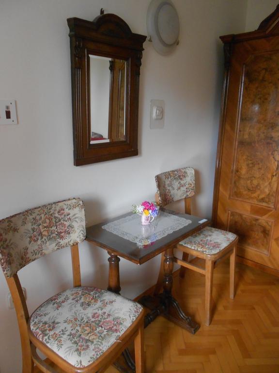 Guesthouse Kuca Na Sterne Lovran Kamer foto