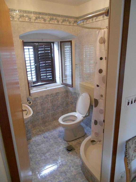 Guesthouse Kuca Na Sterne Lovran Kamer foto