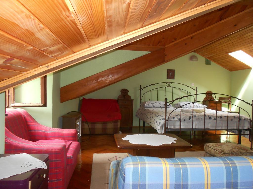 Guesthouse Kuca Na Sterne Lovran Kamer foto